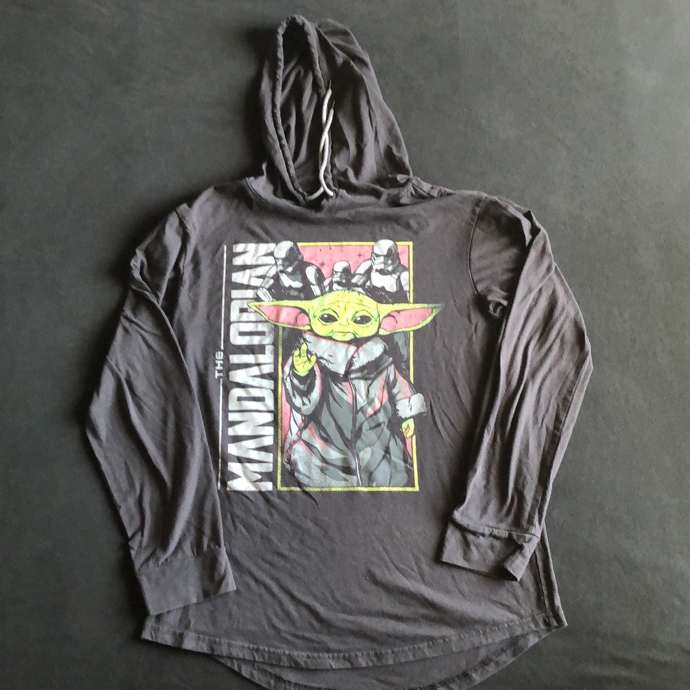 Star Wars The Mandalorian Hoodie - Picture 1 of 9
